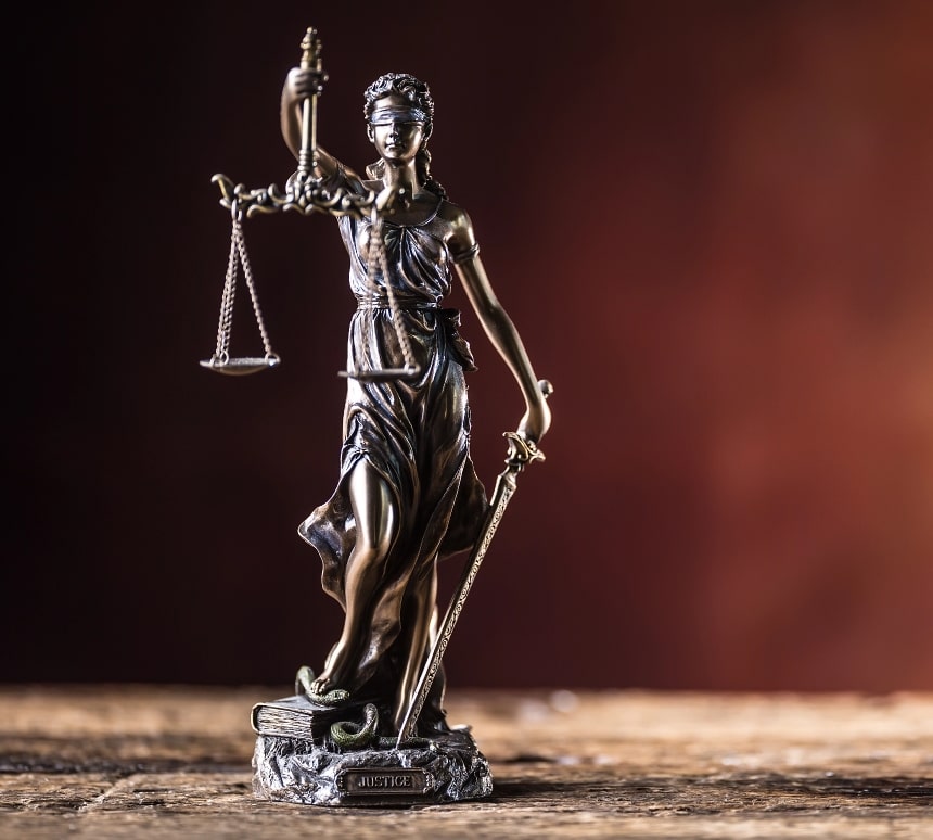Akcesoria adwokata Tychy - waga sprawiedliwości